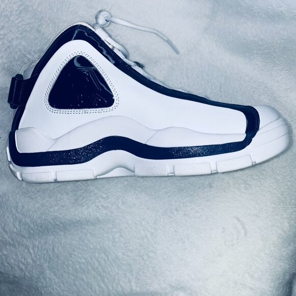 Fila Grant Hill 2 Repeat White/Navy/Red, 8.5 - Picture 8 of 10